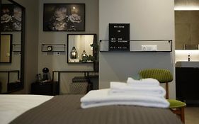 Keflavik Micro Suites  3* Iceland